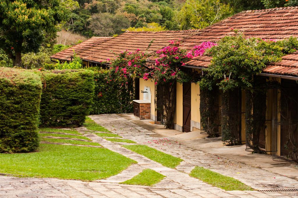 ホテル Pousada Parador Santarem Petrópolis エクステリア 写真